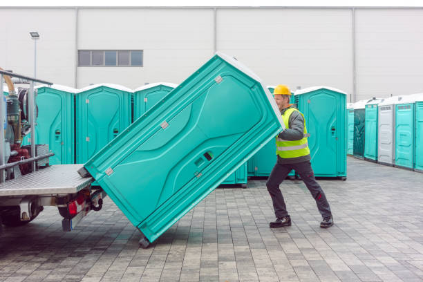 Porta potty delivery and setup in Somersworth, NH