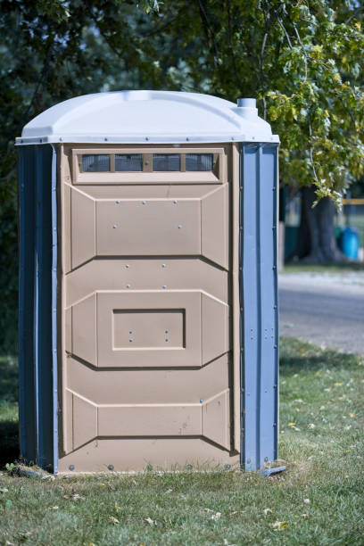 Best Portable restroom trailer rental  in Somersworth, NH